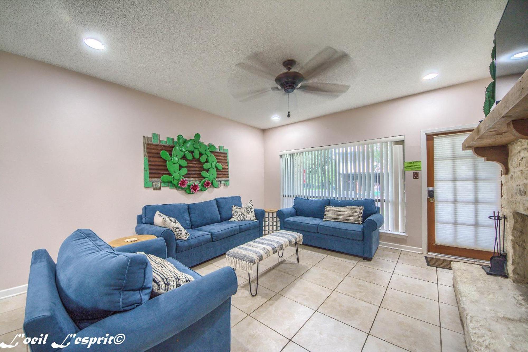 The Iron Cactus Condo On The Comal Cw C102 New Braunfels Εξωτερικό φωτογραφία