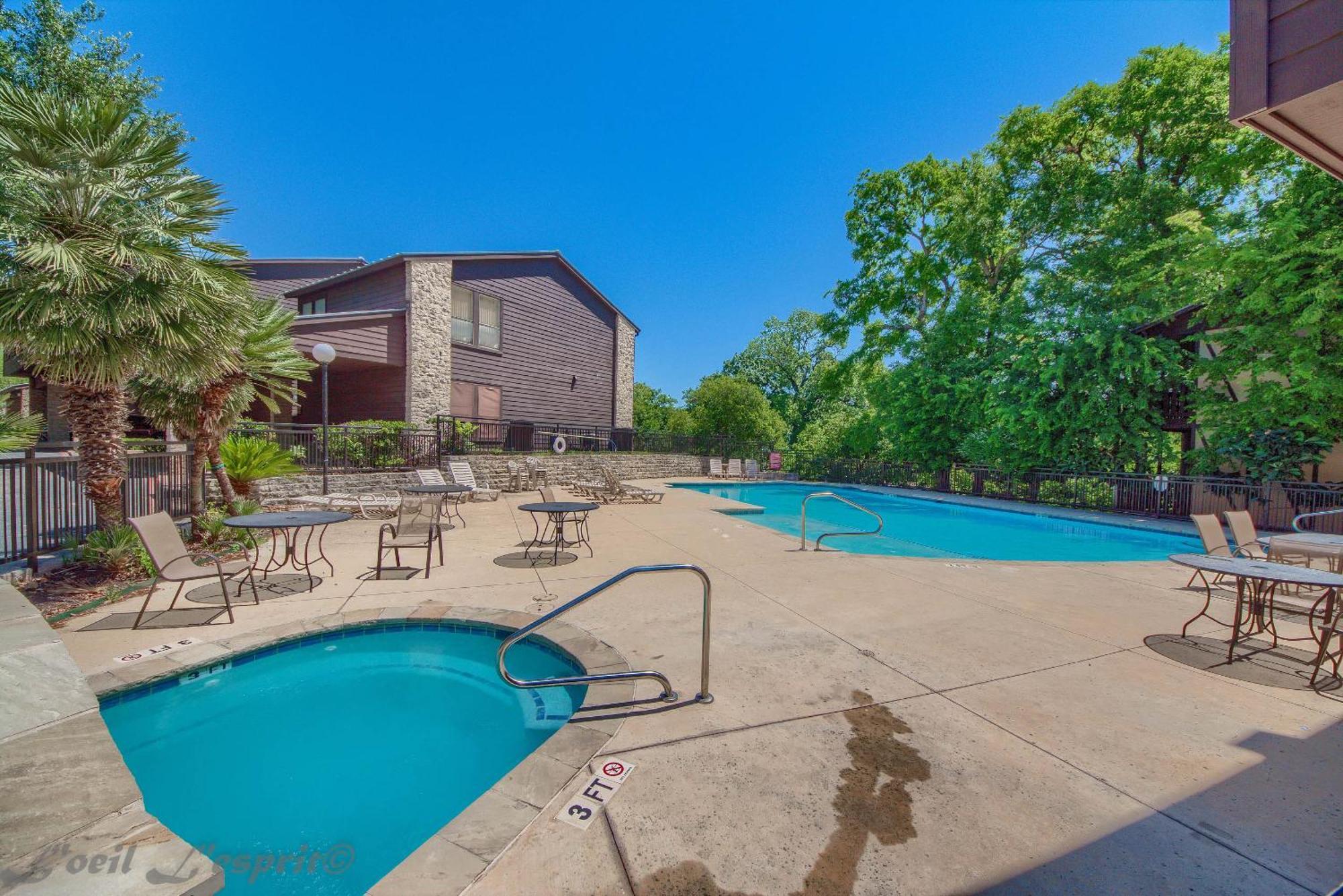 The Iron Cactus Condo On The Comal Cw C102 New Braunfels Εξωτερικό φωτογραφία